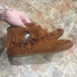 Minnetonka moccasin booties